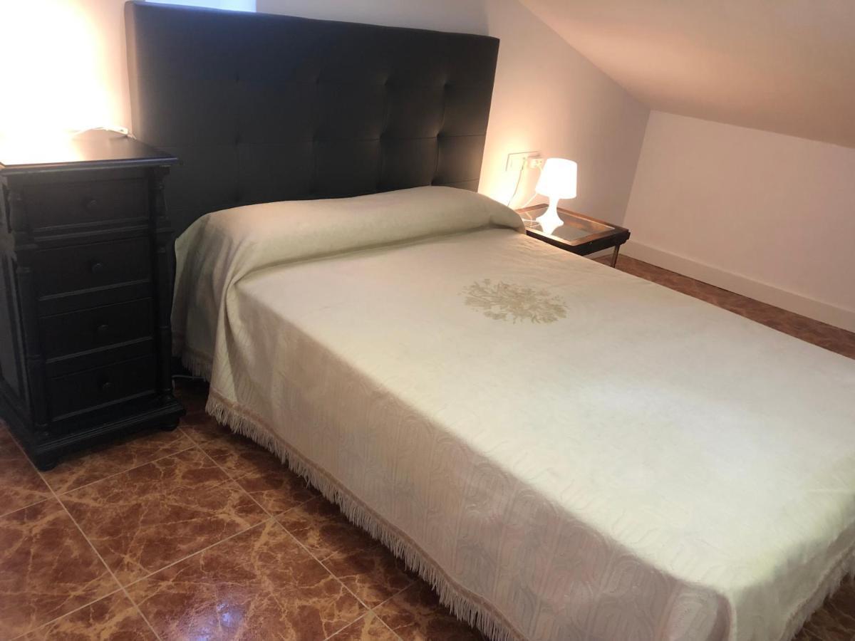 Apartamento Turistico Atico La Taberna Arenas de San Pedro Exterior foto